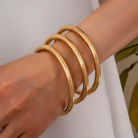 Josslyn Chunky Triple Tube Bangle Set