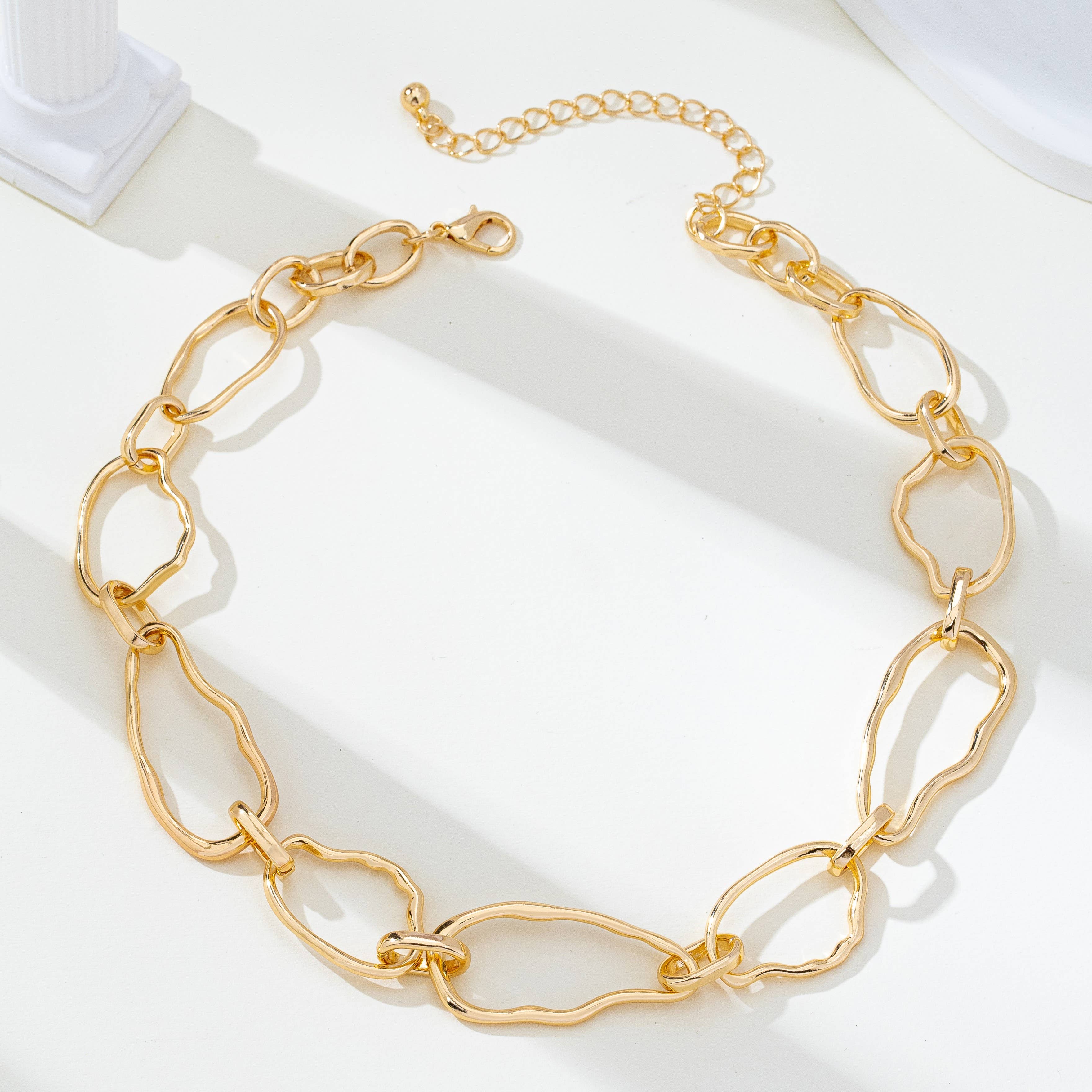 Josslyn Artisanal Hammered Organic Link Necklace