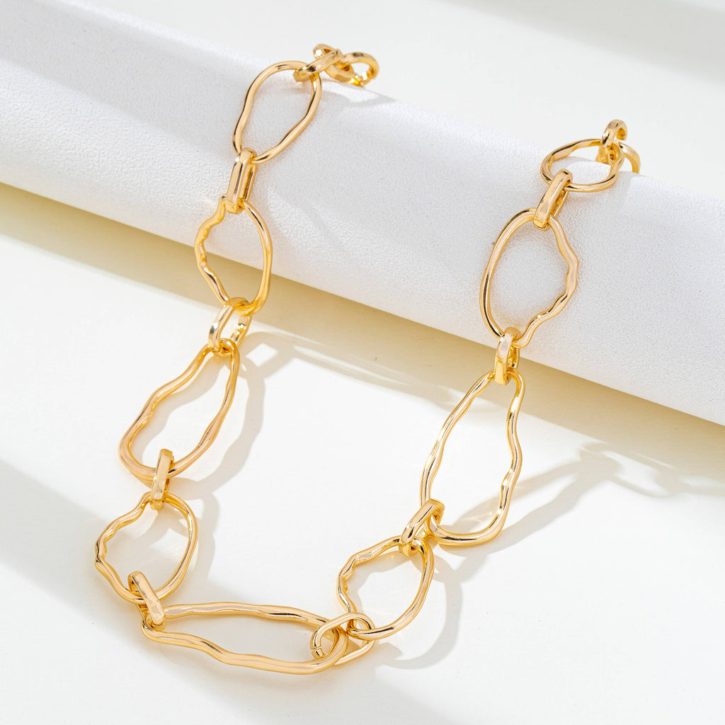 Josslyn Artisanal Hammered Organic Link Necklace