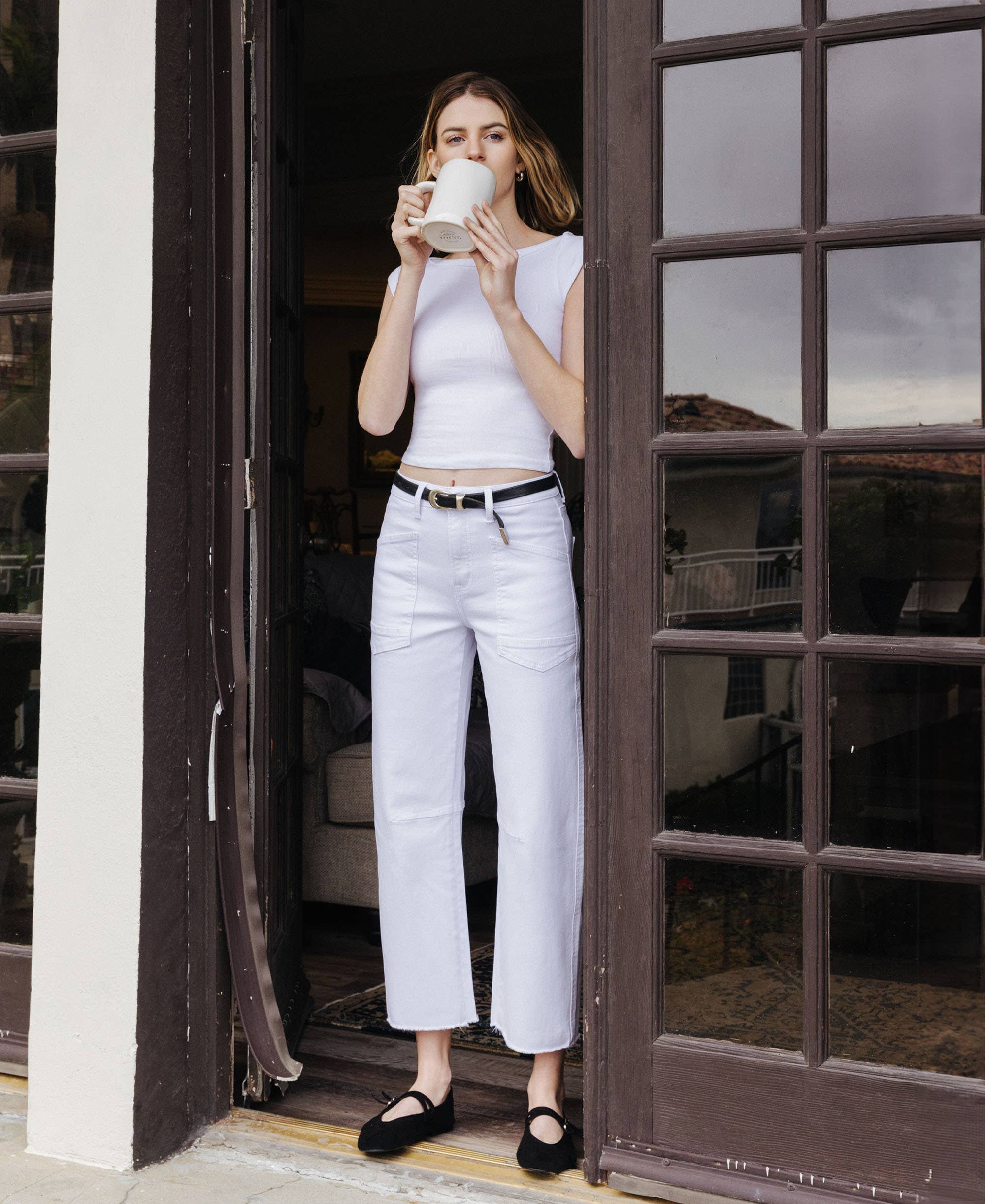Vervet SUPER HIGH RISE RAW HEM BARREL JEANS
