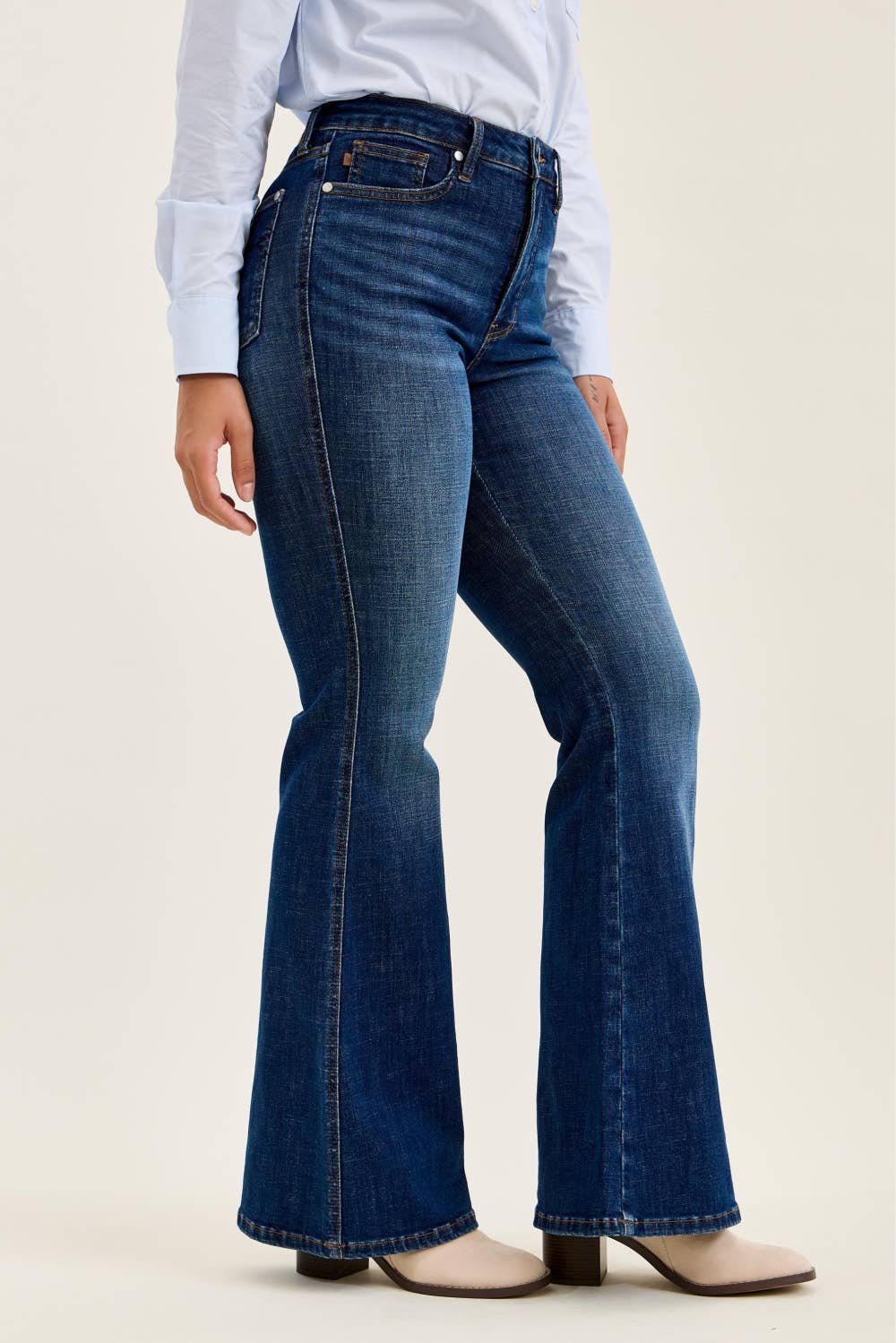 JUDY BLUE HW T.C. CHARLOTTE FLARE DK Modern Indigo